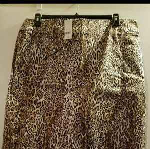 Leopard skirt